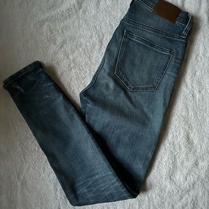 Madewell 9” High-rise Skinny Torn